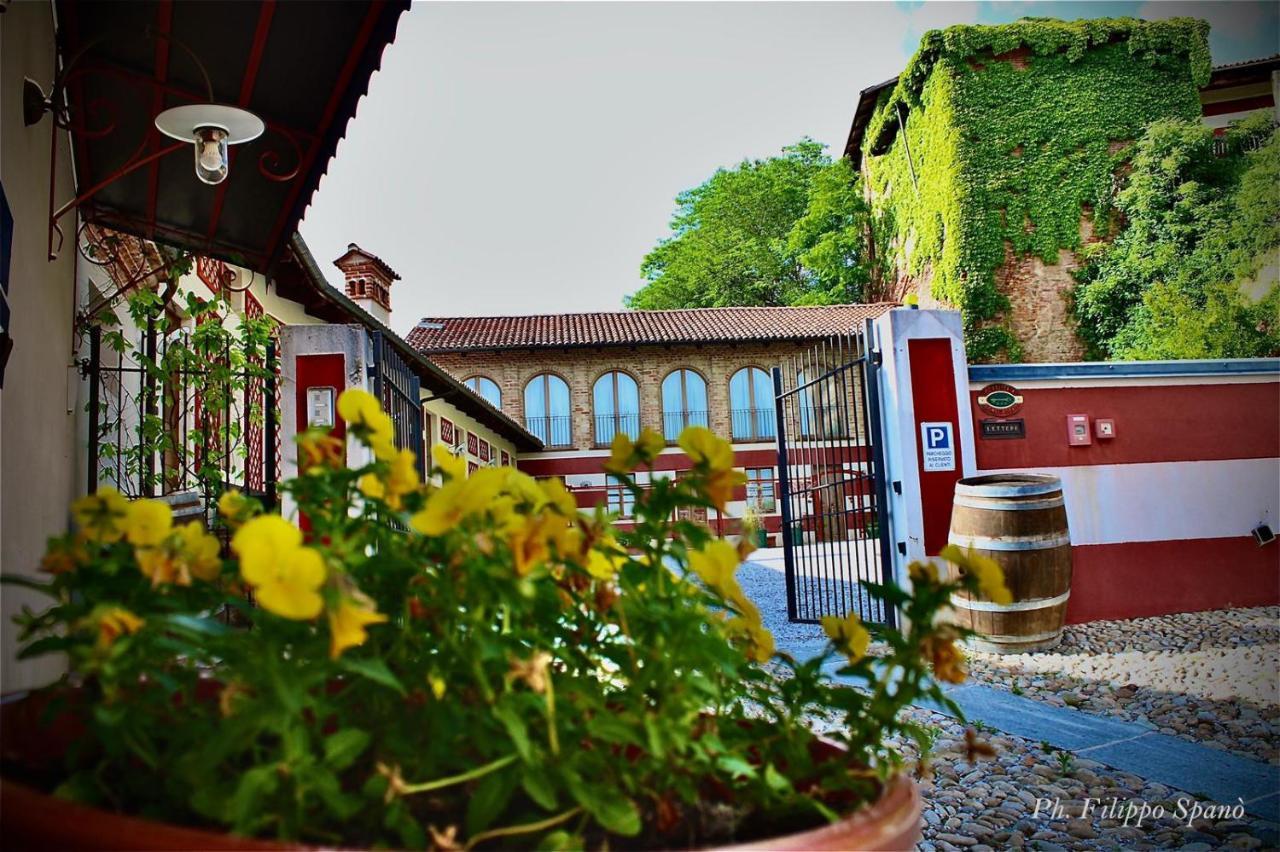 Monticello d'Alba Foresteria Ristorante Conti Roero מראה חיצוני תמונה